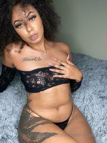 Belle VVIPGirli / bellevvip nude photo #12