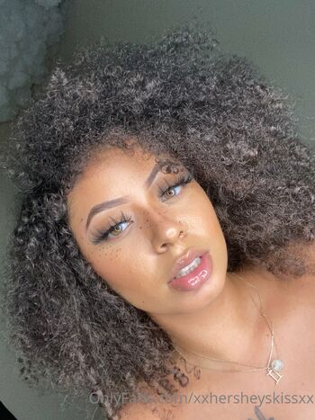 Belle VVIPGirli / bellevvip nude photo #18