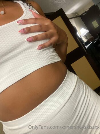 Belle VVIPGirli / bellevvip nude photo #35