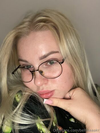 OnlyFans / belllaaaakr nude photo #11