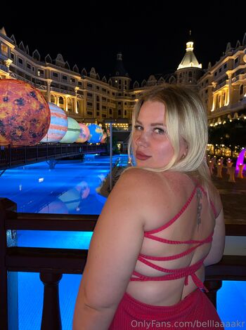 OnlyFans / belllaaaakr nude photo #17