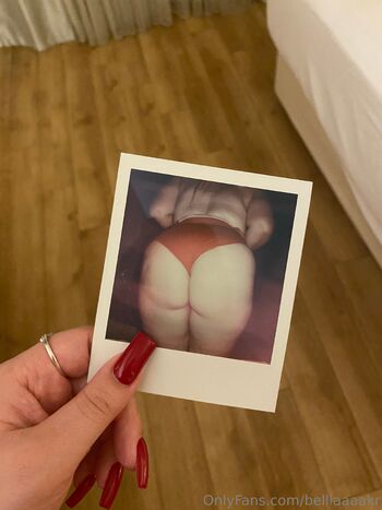 OnlyFans / belllaaaakr nude photo #19