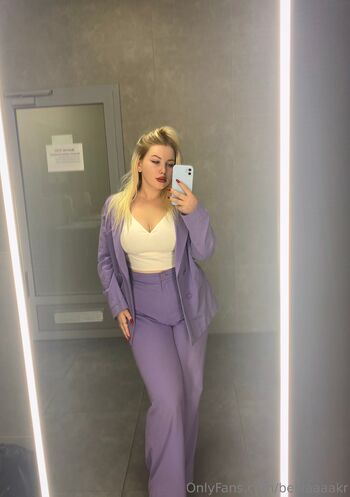 OnlyFans / belllaaaakr nude photo #29