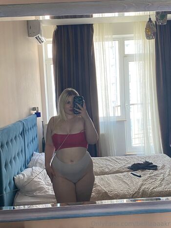 OnlyFans / belllaaaakr nude photo #33