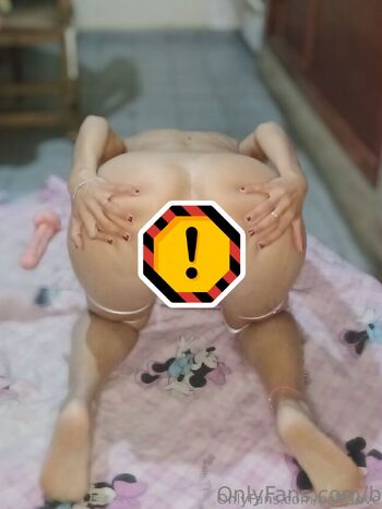 EliNata / bellylove nude photo #1