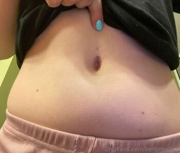 Belly Model (free / bellymodel2 nude photo #8