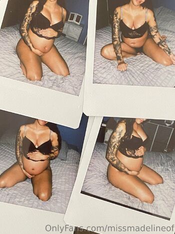 Jo / bendmeovrfree nude photo #2