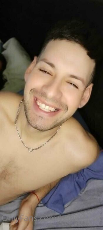 Benicio / beniciohot nude photo #5