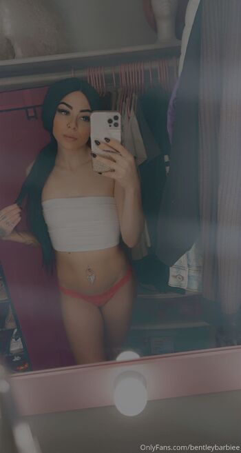 Miss Bentle / bentleybarbiee nude photo #23