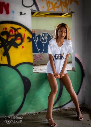 Benz Asi / benzasia nude photo #31