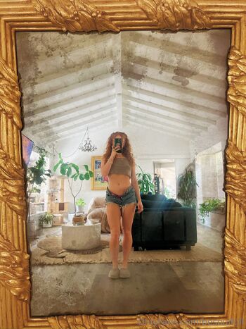 Natural Redhea / besoulfull nude photo #38