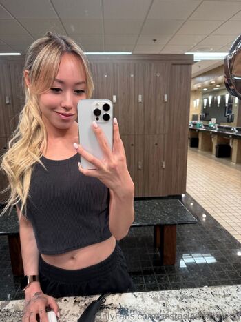 Bella Nicol / bestasiangirlfriend nude photo #18