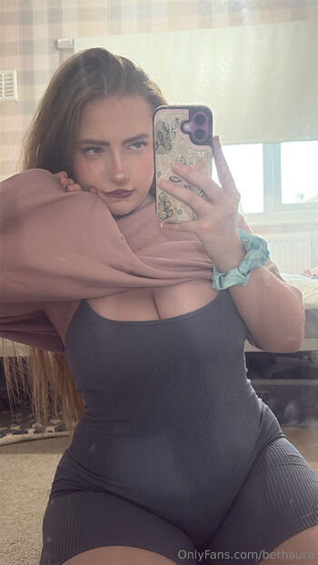 Beth Aur / bethaura nude photo #29