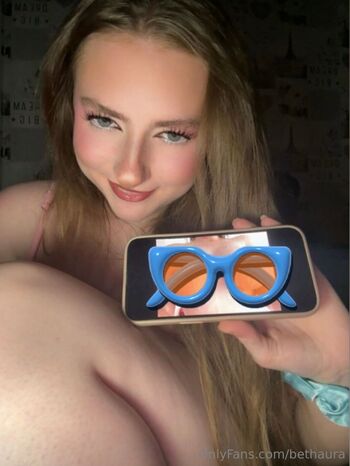 Beth Aur / bethaura nude photo #30