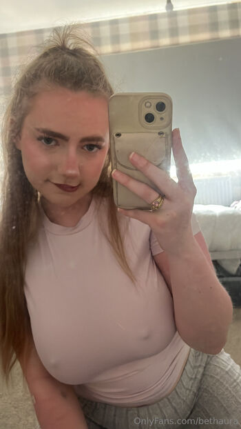 Beth Aur / bethaura nude photo #36