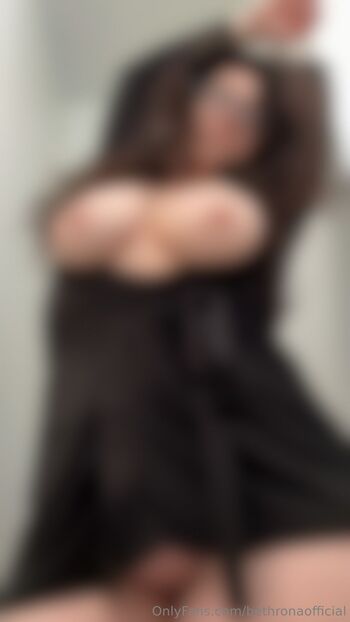 Beth Scot / bethscottofficial nude photo #22