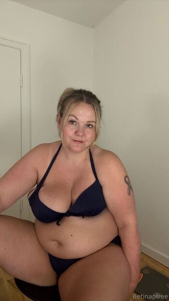 Betina poulsen free / betinapfree nude photo #2