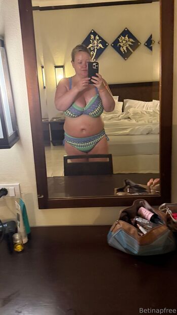 Betina poulsen free / betinapfree nude photo #10