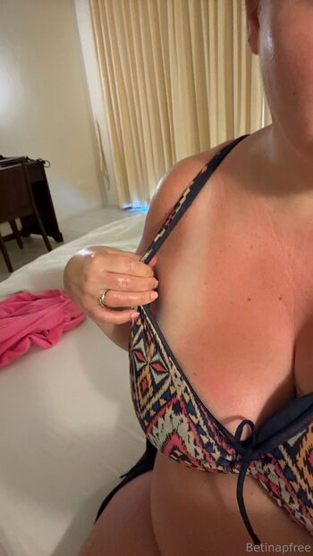 Betina poulsen free / betinapfree nude photo #32