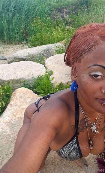 Bettybon3s / bettybones nude photo #9