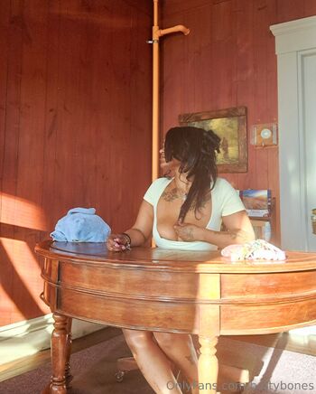 Bettybon3s / bettybones nude photo #28