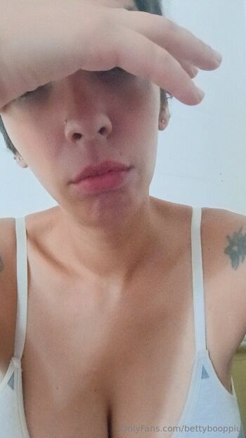 Bettybooppiu / bettybooppiu nude photo #19