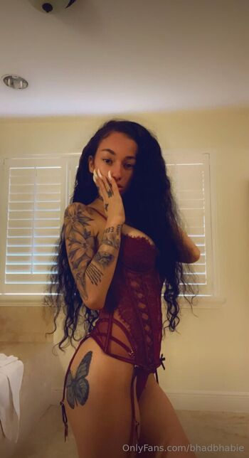 Bhad Bhabi / bhadbhabie nude photo #37