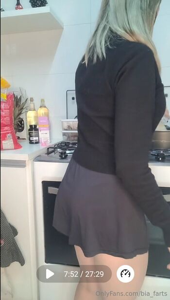 Biafart / bia_farts nude photo #3