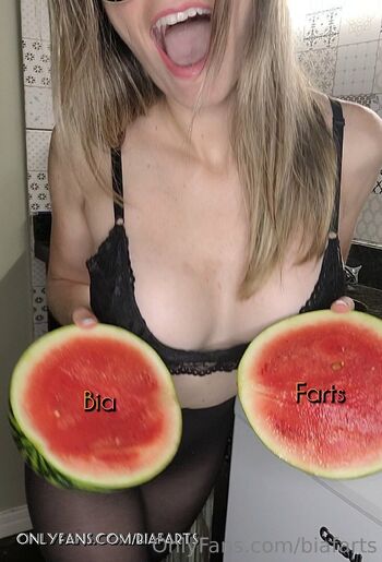 Biafart / bia_farts nude photo #37