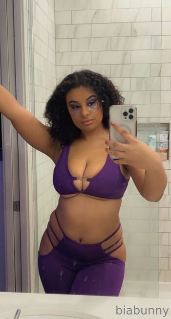 bia / biabunnyy nude photo #17