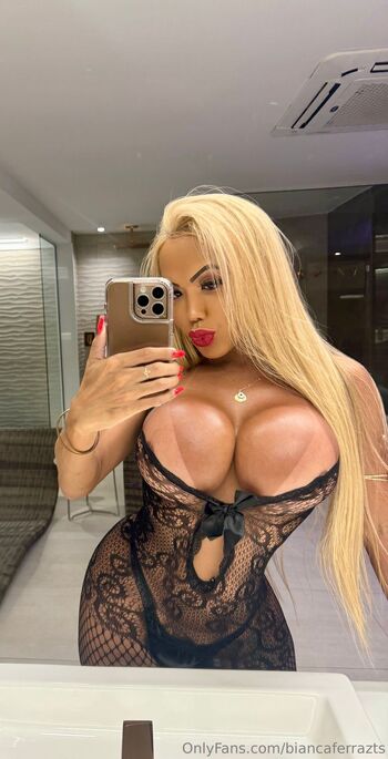 Bianca Ferra / biancaferrazts nude photo #37