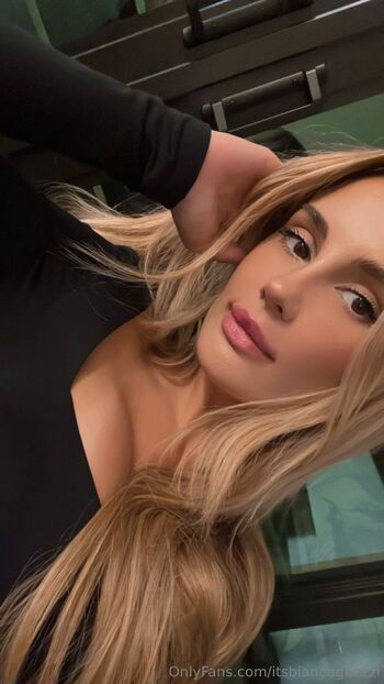 Bianca Ghezz / biancaghezzi nude photo #10