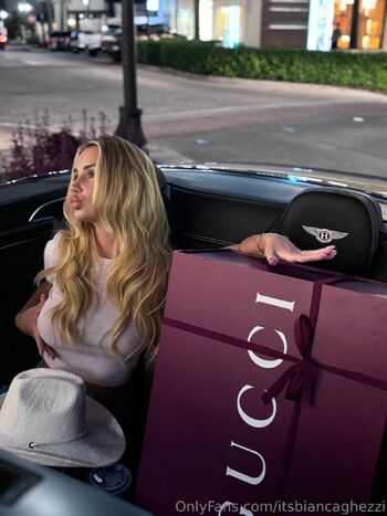 Bianca Ghezz / biancaghezzi nude photo #13