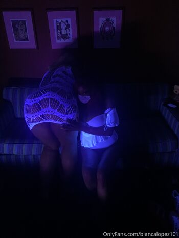 Bianc / biancalopez101 nude photo #24