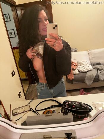 Biancamela_Free / biancamelafree / biancamela8 nude photo #25