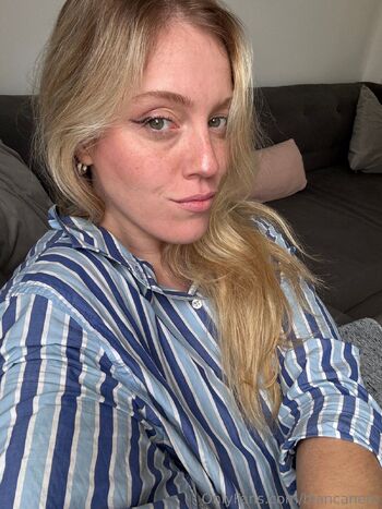 BIANCA VORETRIX / biancanero nude photo #2