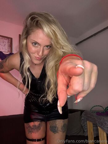 BIANCA VORETRIX / biancanero nude photo #15