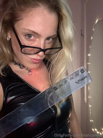 BIANCA VORETRIX / biancanero nude photo #18