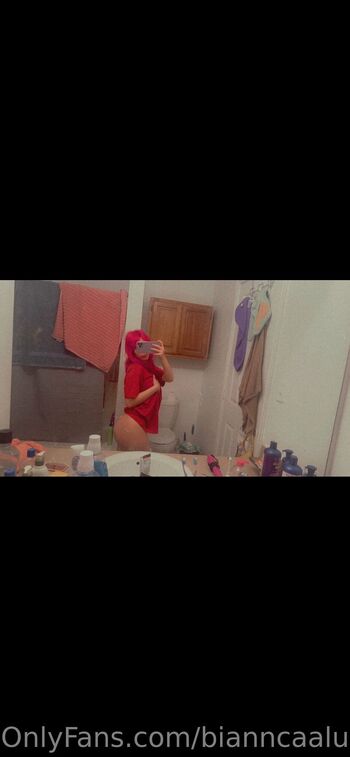 bianncaaluvvv / giggless5k nude photo #10