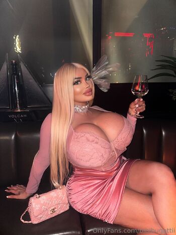 Bibi Bugatt / bibibugattii nude photo #43