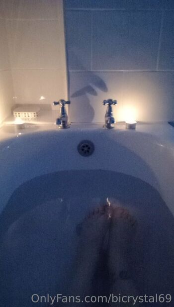 Sib / bicrystal69 nude photo #9