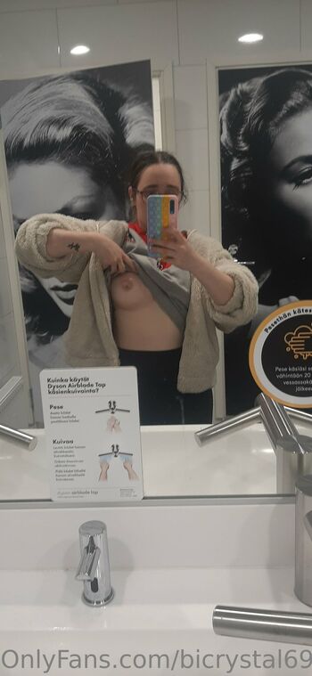 Sib / bicrystal69 nude photo #17