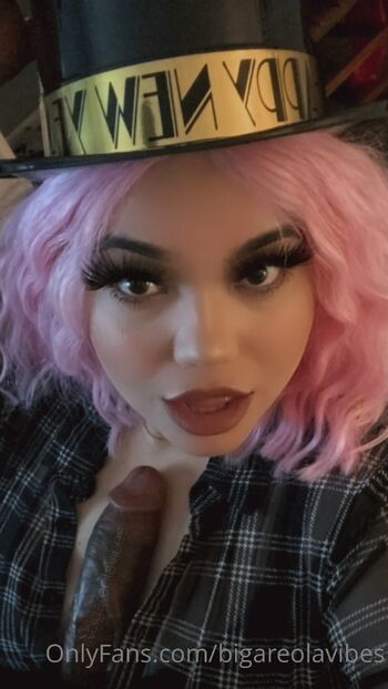 Big Areola Vibe / bigareolavibes nude photo #13