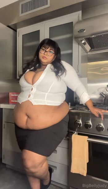 BigBellyJud / bigbellyjudy nude photo #13