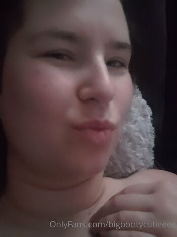 Anna Mari / bigbootycutieeee nude photo #12