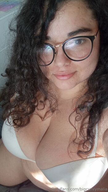 Big curvy Malia Gartne / bigcurvymalia nude photo #1