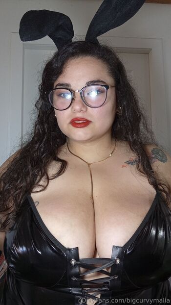 Big curvy Malia Gartne / bigcurvymalia nude photo #13
