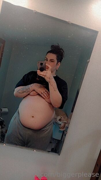 Sara Annik / biggerplease nude photo #13