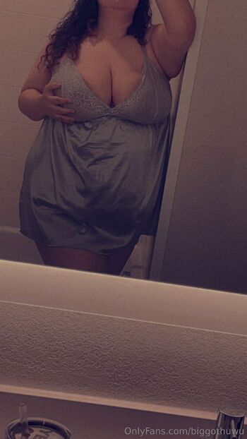 OnlyFans / biggothuwu nude photo #1