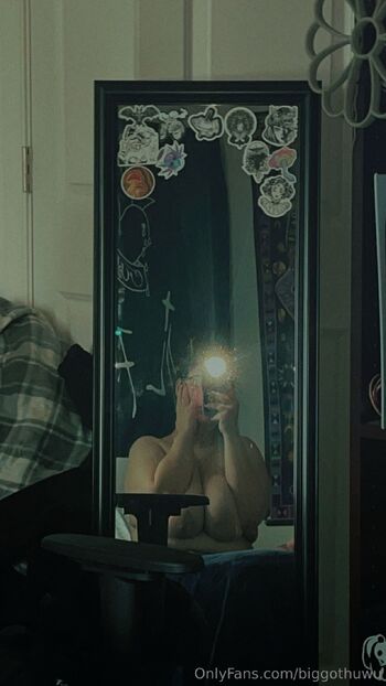 OnlyFans / biggothuwu nude photo #8